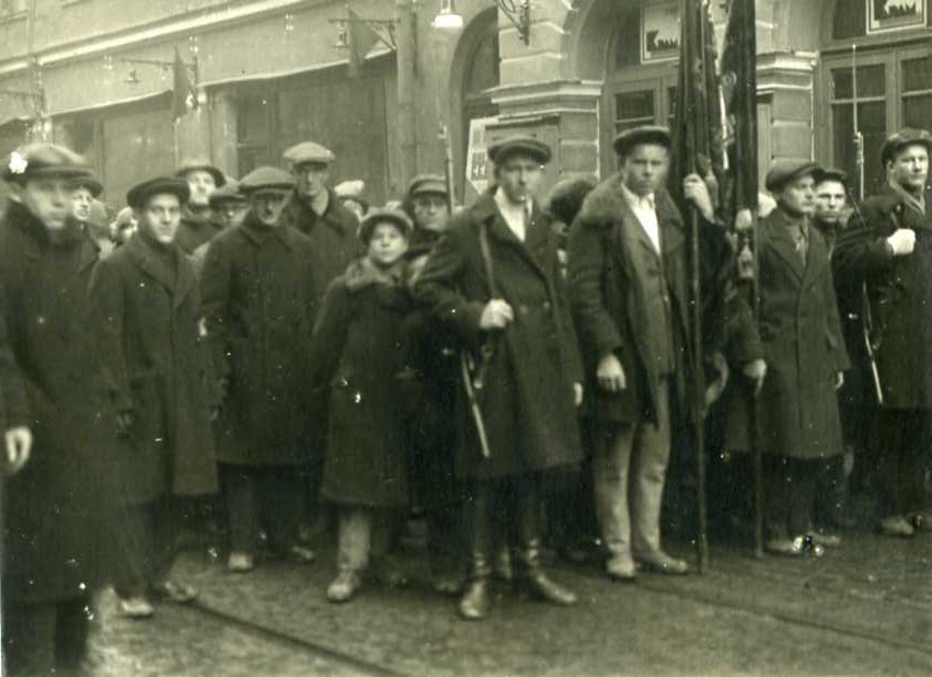 Добровольцы Ленинградского текстильного института, 1941 г.